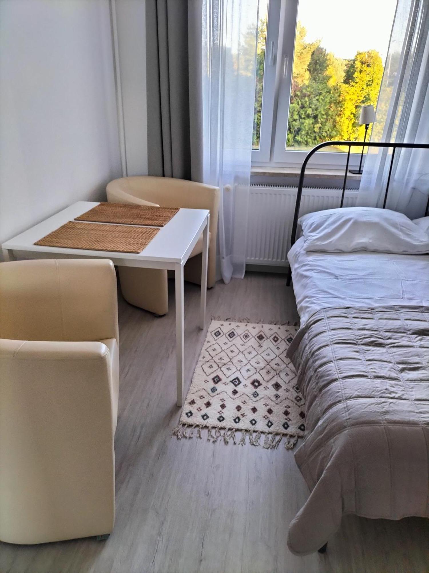 Appartamento Pokoje U Bozeny Ostrowo  Esterno foto