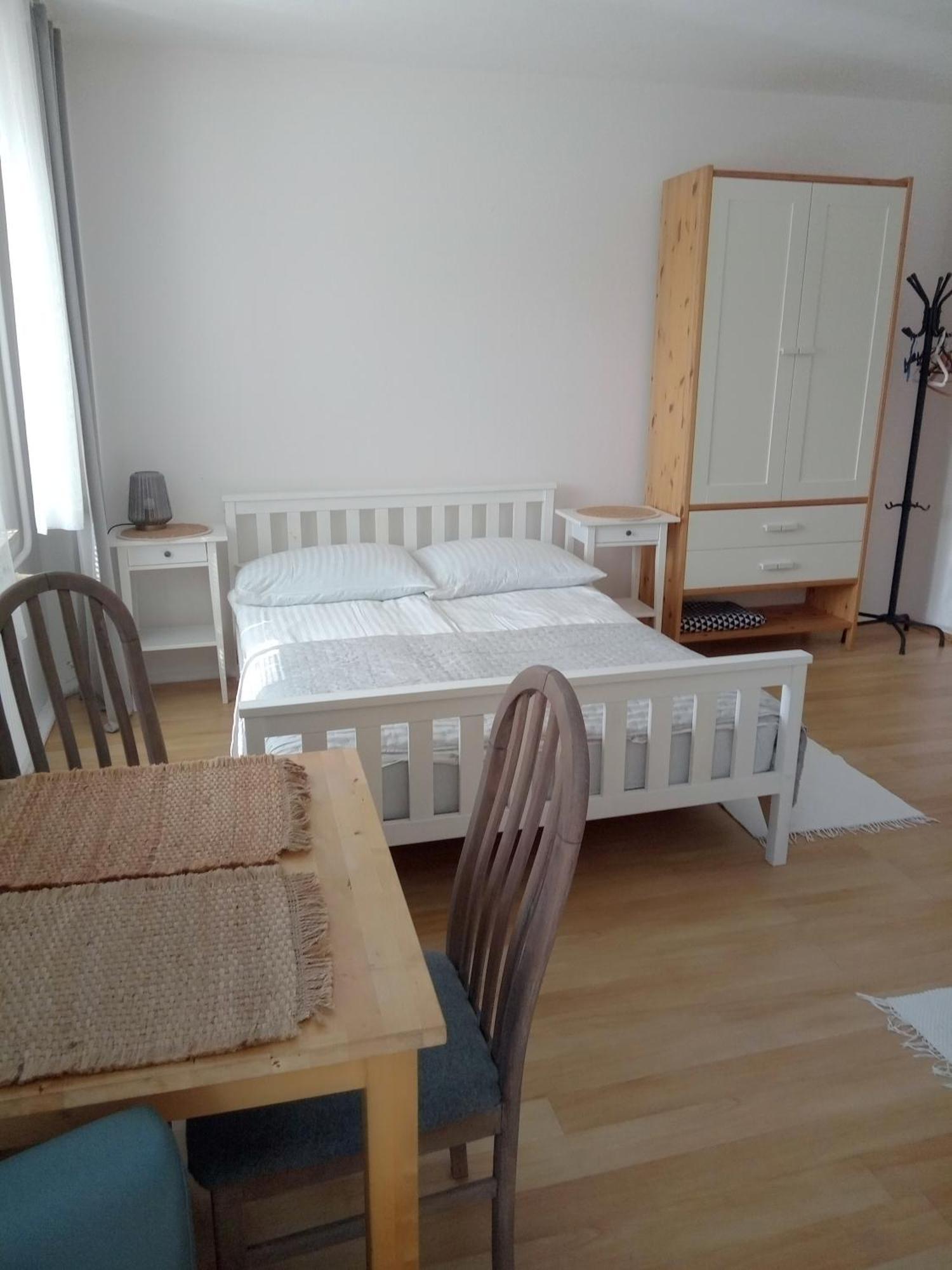 Appartamento Pokoje U Bozeny Ostrowo  Esterno foto